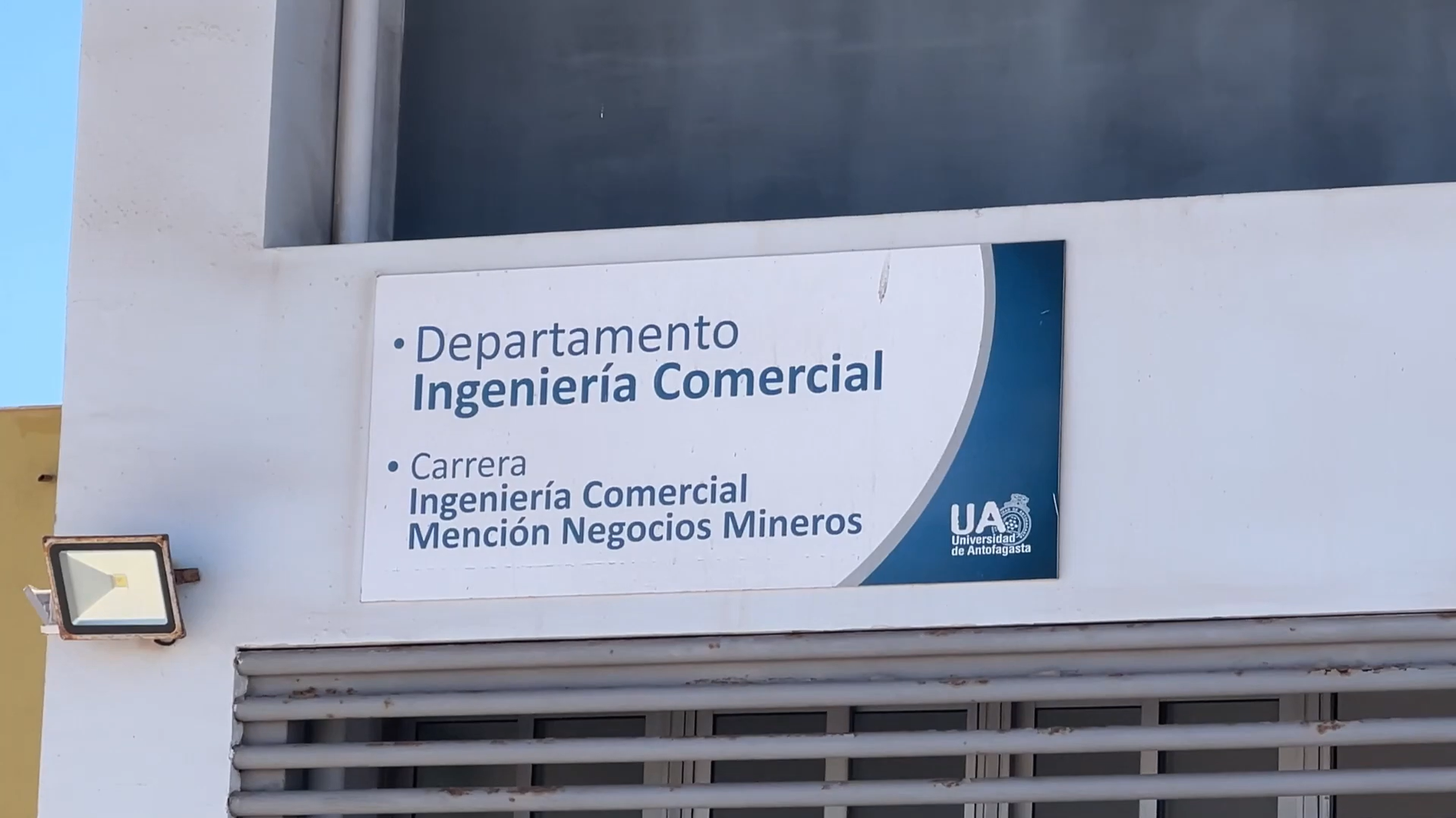 Estudiantes de Ingeniería Comercial desarrollan video promocional de la carrera